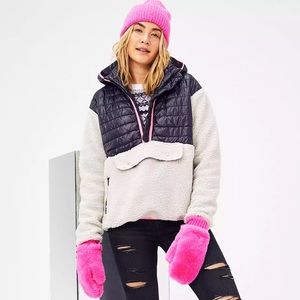 American Eagle Sherpa Half Zip Puffer Jacket Size Small